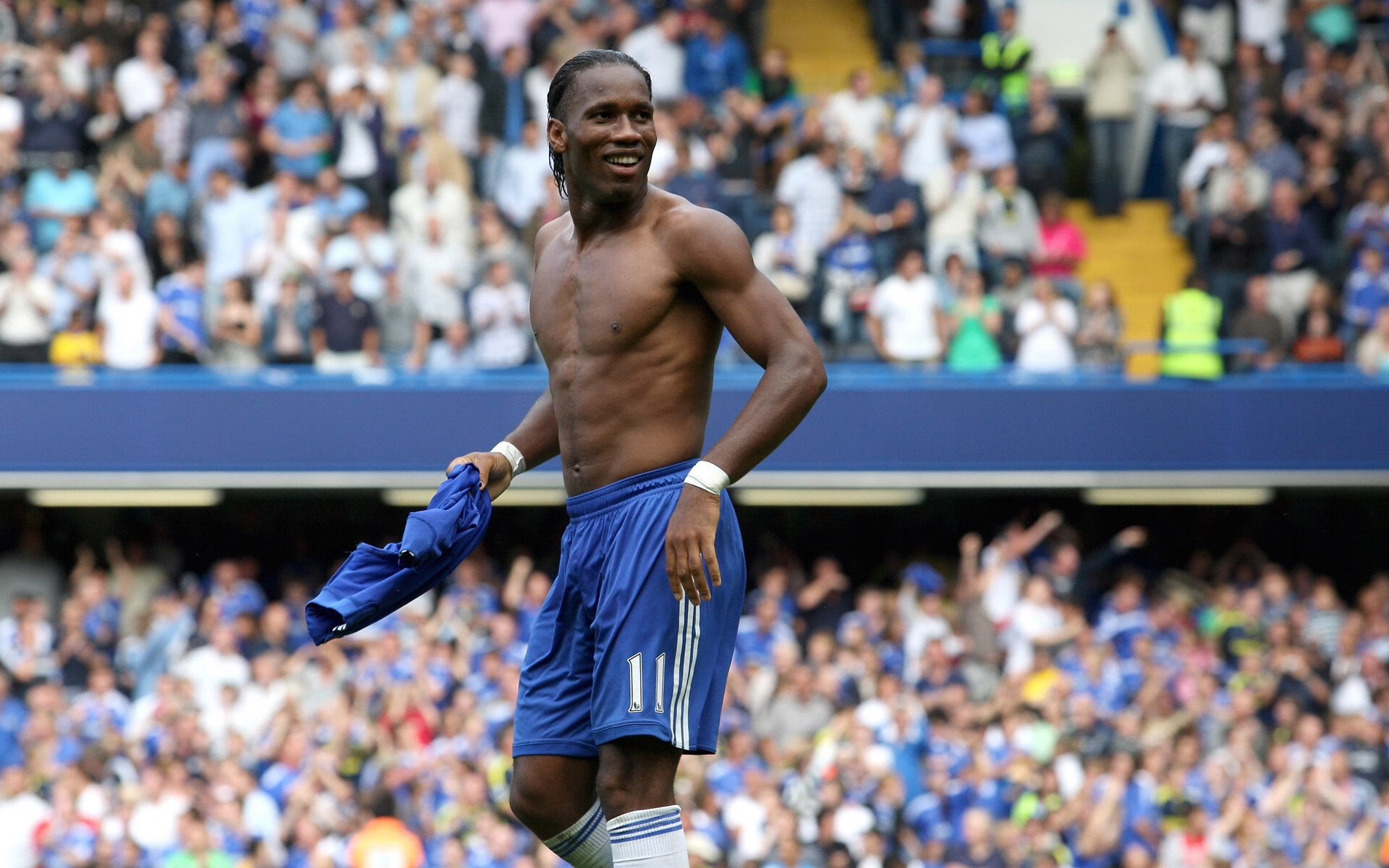 卡扎伊什维利可能离队,新东家浮现,不太可能选择申花,卡扎科维茨沃